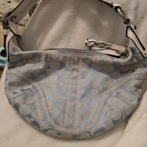 Coach Signature C small purse